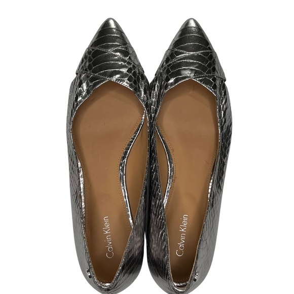 Calvin Klein Flats GAILIA Pointed Toe Shoes Faux Snakeskin Y2K Metallic Silver 9 - Picture 6 of 17